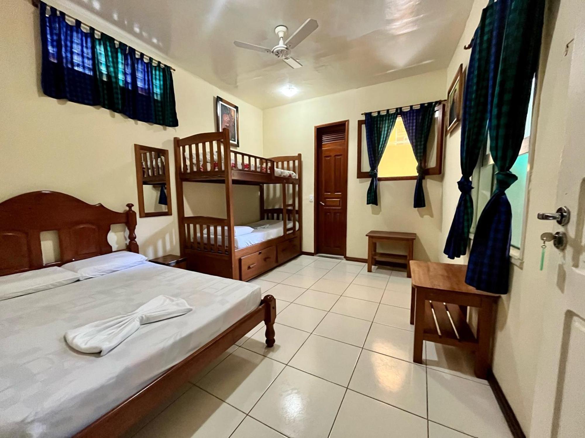 Hostel Манаус Екстериор снимка